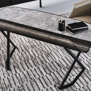 COCOON DESK – Contemporary and minimal desk in brushed bronze or gray finishes and a ceramic nuances or leather top. By Cattelan Italia.