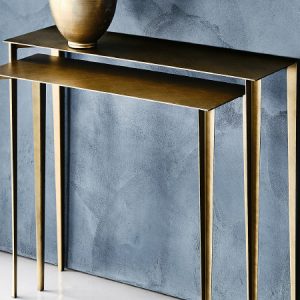 ETOILE CONSOLE – Geometric and modern overlapping pair of consoles featuring brass details. By Cattelan Italia.