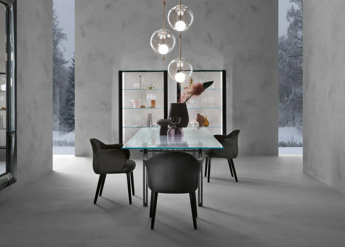 Aura Showcase - Fiam Italia
